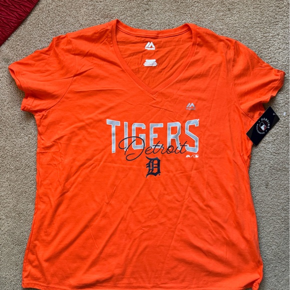 🧡 Detroit Tigers Women’s Tee 💙 - Picture 1 of 4